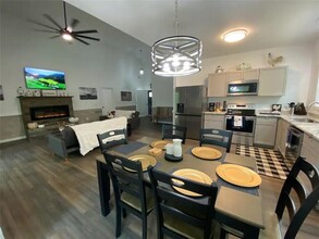 271 Elmwood Cir in Ellijay, GA - Foto de edificio - Building Photo