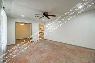 940 E Bethany Home Rd in Phoenix, AZ - Building Photo - Building Photo