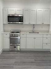 321 Greenwood Ave, Unit 1 in Lehigh Acres, FL - Building Photo - Building Photo