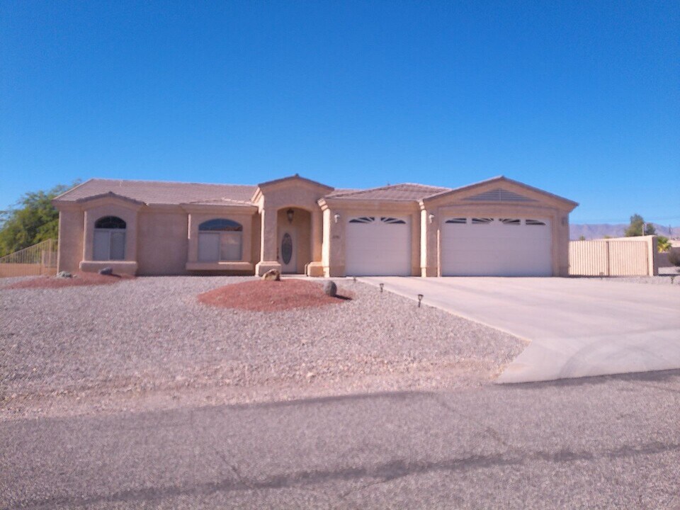 2781 Inca Dr in Lake Havasu City, AZ - Building Photo