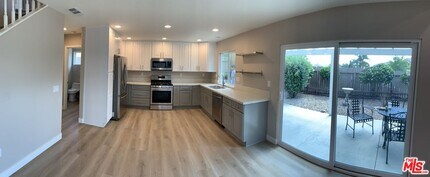 30359 Savannah Oaks Dr in Murrieta, CA - Building Photo - Building Photo