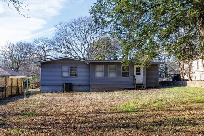 1169 Dogwood Ln in Birmingham, AL - Building Photo - Building Photo