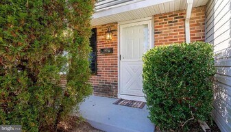 21 Milstone Ct in Sicklerville, NJ - Building Photo