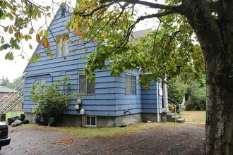 401 116th St S in Tacoma, WA - Building Photo - Building Photo