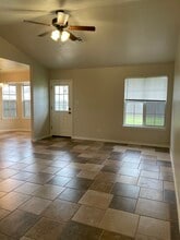 9457 Magnolia Wood Dr in Claremore, OK - Building Photo - Building Photo