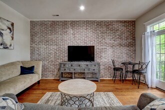 715 N 4th St in Wilmington, NC - Building Photo - Building Photo