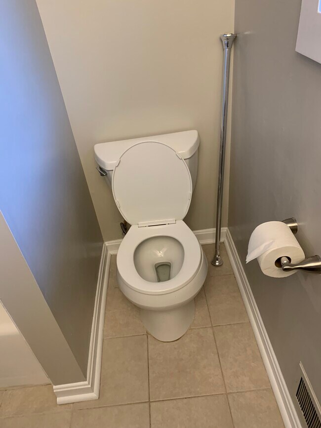 10031 Renfrew Rd in Silver Spring, MD - Building Photo - Building Photo