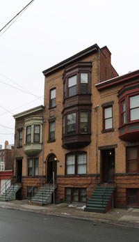 36 Spring St in Albany, NY - Foto de edificio - Building Photo