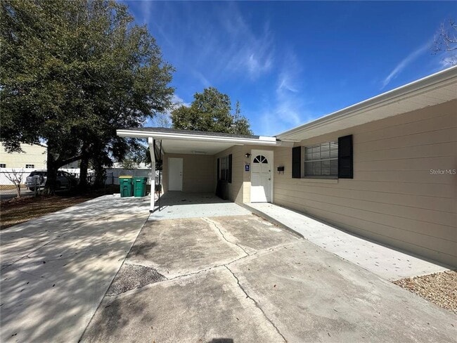 property at 1017 E 1st Ave