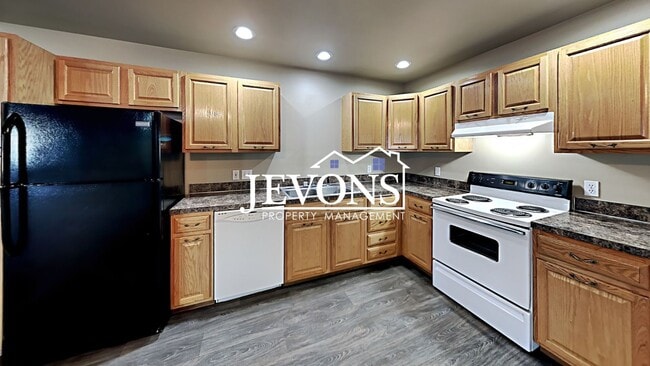 property at 802 Jamie Dr