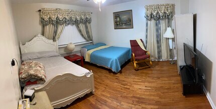 2015 Parsons Blvd in Whitestone, NY - Building Photo - Building Photo