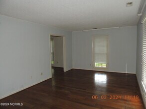 102 Epworth Dr in Jacksonville, NC - Building Photo - Building Photo