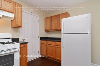8119 Valley Ridge Dr in Union City, GA - Building Photo - Building Photo