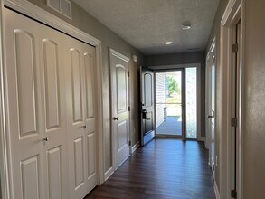 2301 Redmond Ave in Des Moines, IA - Building Photo - Building Photo