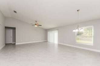828 Valnera Ct in Kissimmee, FL - Building Photo - Building Photo
