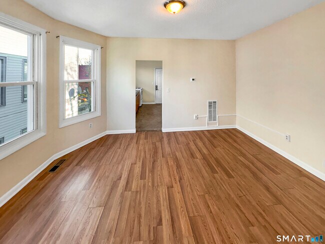 34 Wolcott St in New Haven, CT - Building Photo - Building Photo