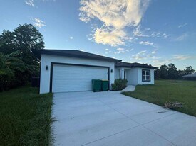 407 Harbor Blvd in Port Charlotte, FL - Building Photo