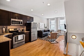 2551 Grays Ferry Ave in Philadelphia, PA - Building Photo - Building Photo