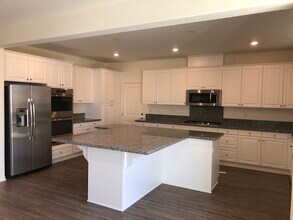 30153 Bristol Gate Ln in Menifee, CA - Building Photo - Building Photo