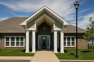Town Square Apartments in Dardenne Prairie, MO - Building Photo