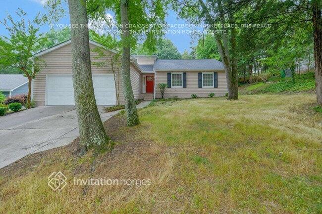 10210 Camelback Cir in Charlotte, NC - Building Photo - Building Photo