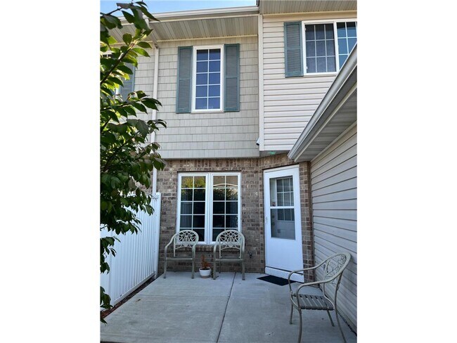 1585 Serenity Ln in Waconia, MN - Building Photo - Building Photo