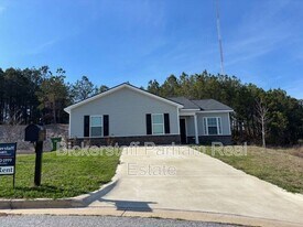 6379 Sandy Bottom Dr in Columbus, GA - Building Photo