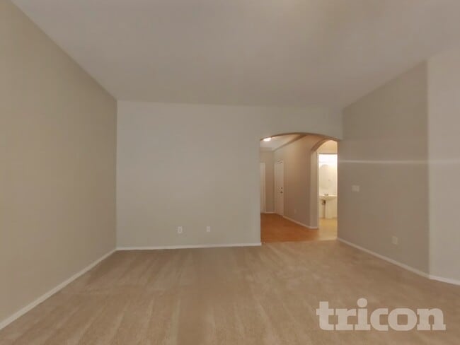 11418 W Mountain View Dr in Avondale, AZ - Building Photo - Building Photo