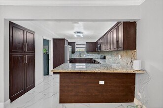 15775 N Miami Ave in Miami, FL - Building Photo - Building Photo