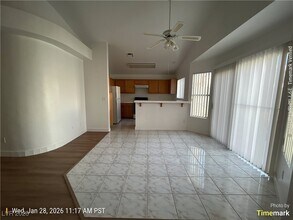 8212 Gunther Cir in Las Vegas, NV - Building Photo - Building Photo