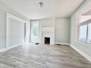 1224 Ross Ave in Cincinnati, OH - Building Photo - Building Photo