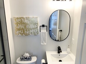 1600 S Charles St in Baltimore, MD - Building Photo - Building Photo