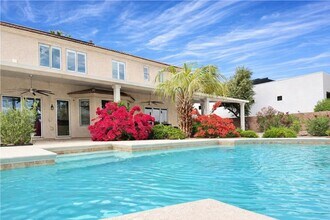 4952 Grey Mesa St in Las Vegas, NV - Foto de edificio - Building Photo