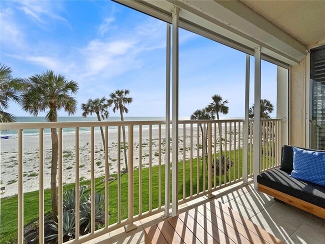 4325 Gulf of Mexico Dr in Longboat Key, FL - Building Photo - Building Photo