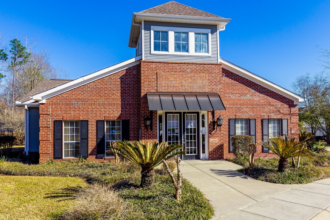 Piedmont Park Apartments in Hattiesburg, MS - Building Photo