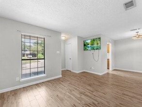 22007 Main Blvd in Tomball, TX - Building Photo - Building Photo