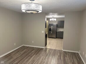 830 N California St in Indianapolis, IN - Building Photo - Building Photo