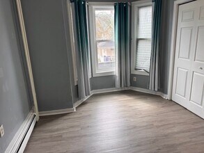 428 Salem St, Unit 1 in Malden, MA - Building Photo - Building Photo