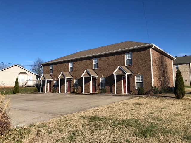 213 Cranklen Cir, Unit B in Clarksville, TN - Building Photo - Building Photo