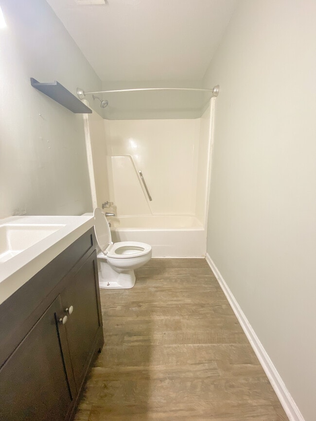 1014 Buchanan Dr in Florence, SC - Building Photo - Building Photo