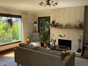 834 SE 72nd Ave in Portland, OR - Building Photo - Building Photo