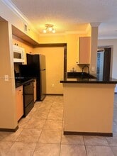 2457 Centergate Dr, Unit 207 in Miramar, FL - Building Photo - Building Photo