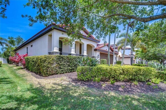5423 Title Row Dr in Bradenton, FL - Building Photo - Building Photo