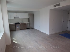 107 Columbia Heights-Unit -7-H in Brooklyn, NY - Building Photo - Building Photo