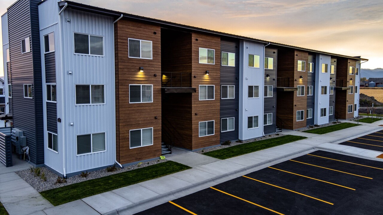 Millhouse East + West in Bozeman, MT - Foto de edificio