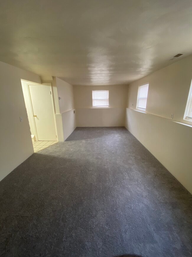 14 Karnes St in Rochester, NY - Foto de edificio - Building Photo