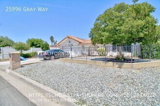25996 Gray Way in Hemet, CA - Building Photo - Building Photo