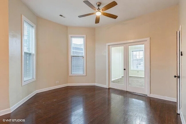 4823 S Indiana Ave in Chicago, IL - Building Photo - Building Photo