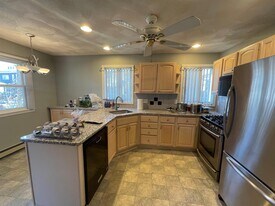 112 Boston Ave, Unit 1 in Somerville, MA - Building Photo