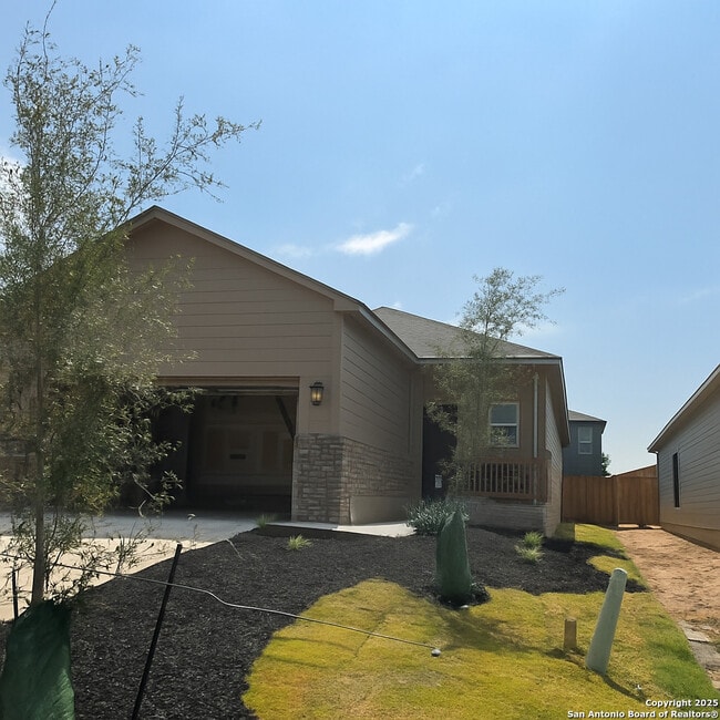 property at 596 Jennifer Wy